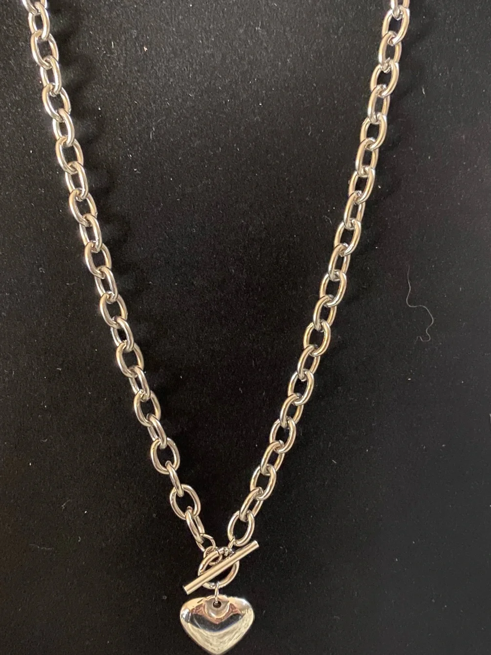 Stainless Steel Heart Toggle Chain Necklace - Women Jewelry - Picture 5 of 5